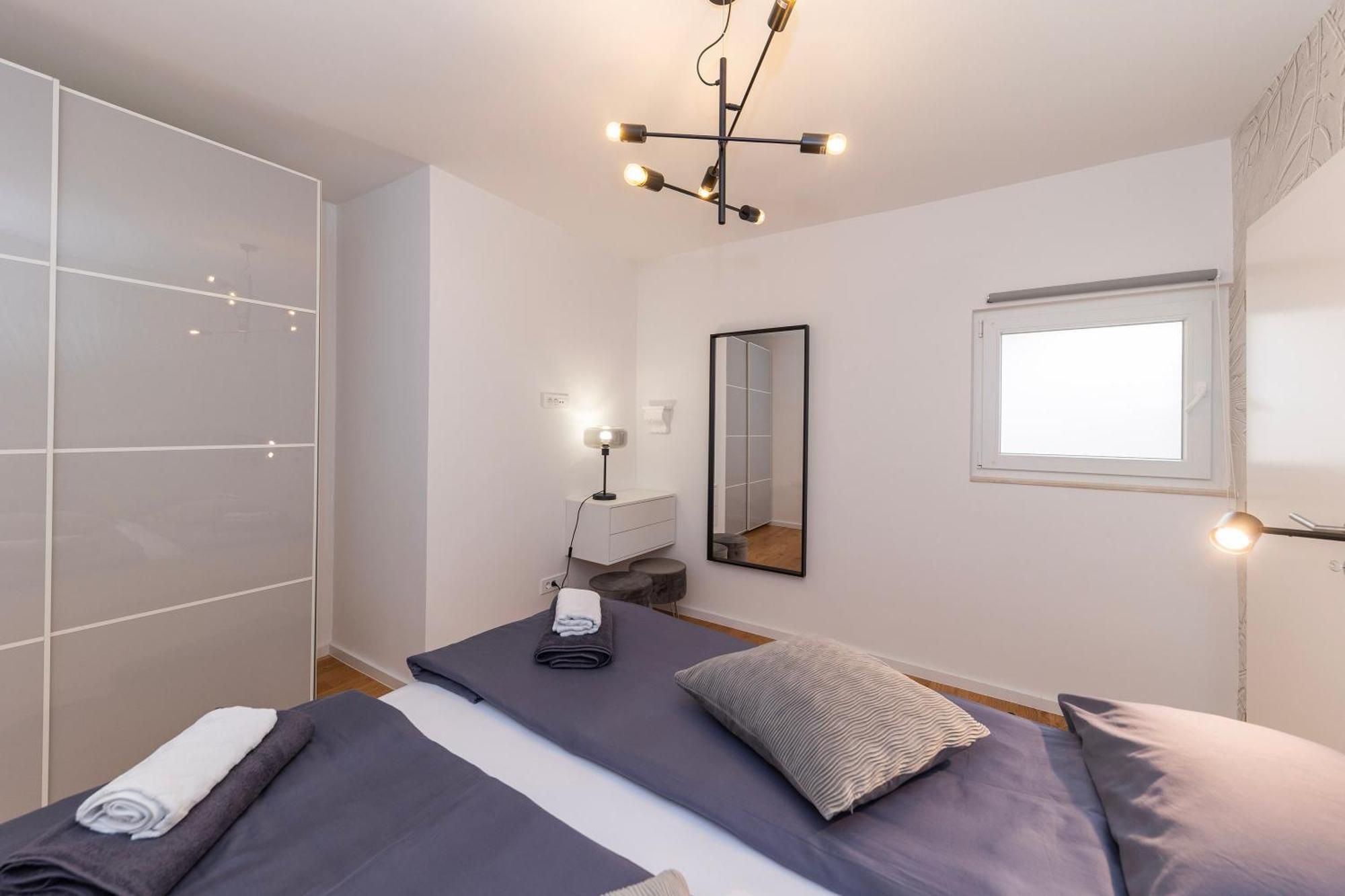 Find Your Haven In Morena Celeste Seaside Puntamika Apartments! Zadar Exteriör bild