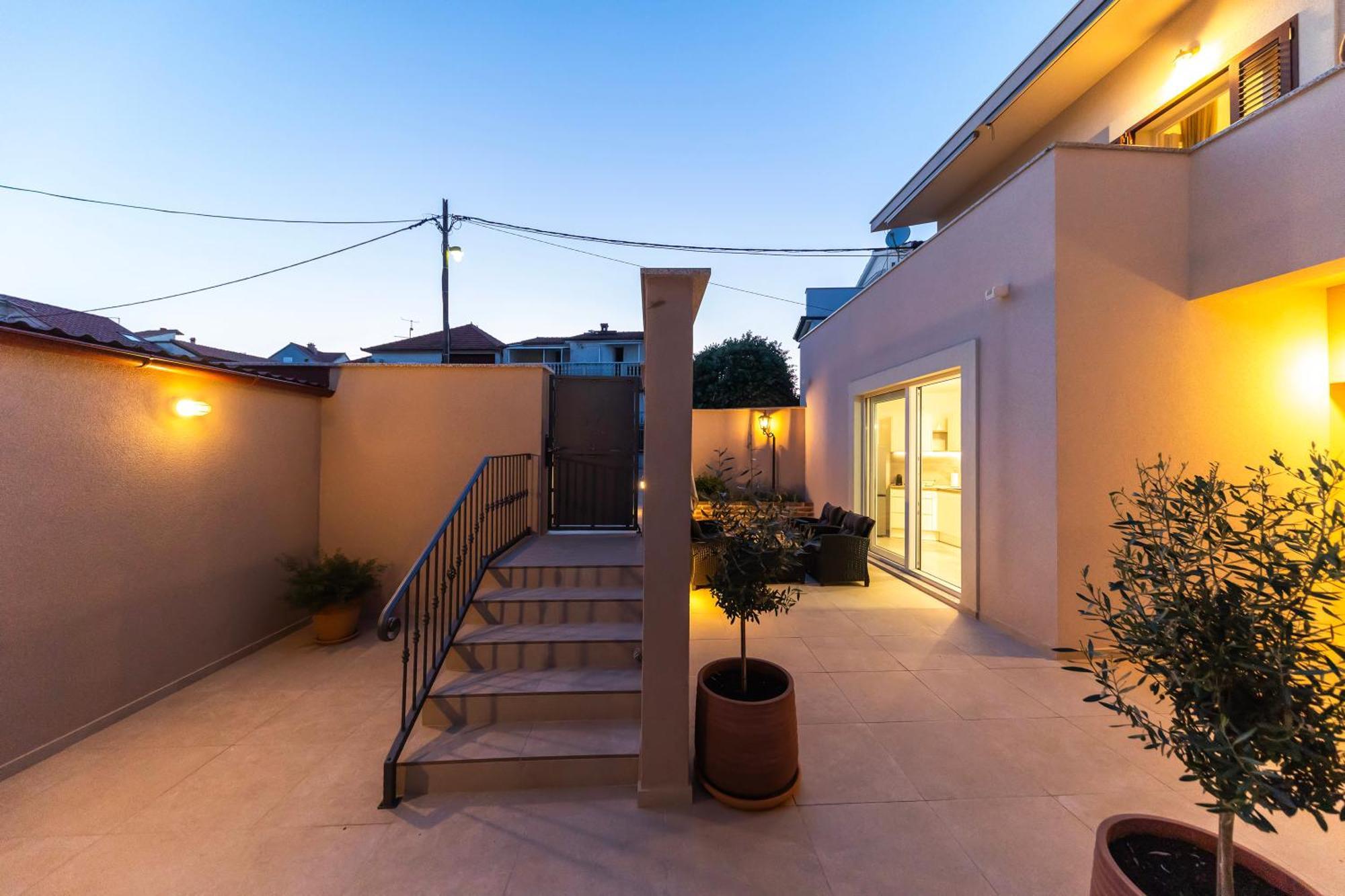 Find Your Haven In Morena Celeste Seaside Puntamika Apartments! Zadar Exteriör bild
